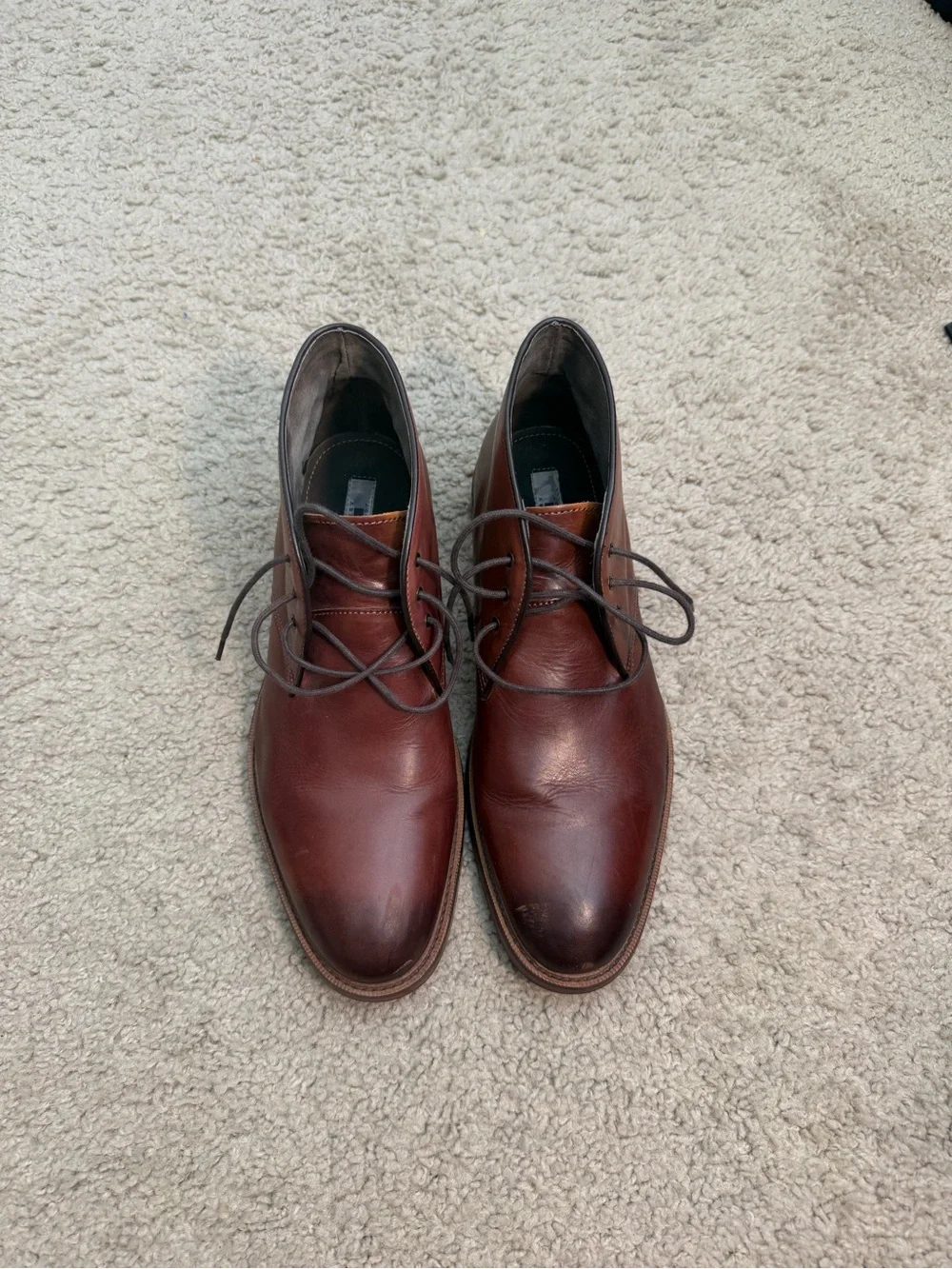 Joseph Abboud Men's Brown Leather Chukka Boots - Classic Lace-Up Style